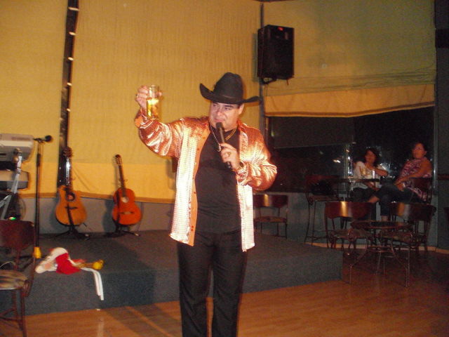 Sin Nombre